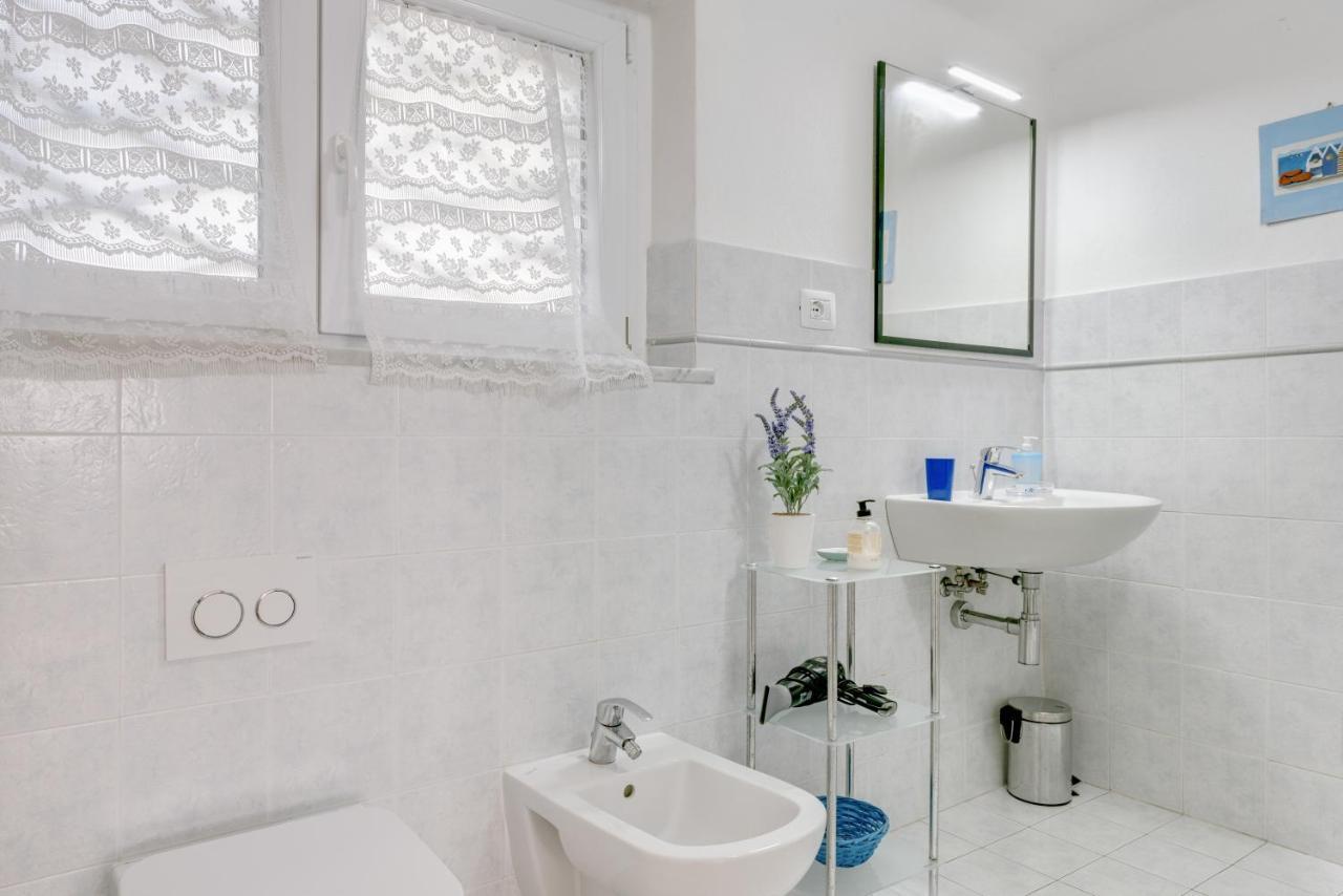 La Spezia Migliarina Bedrooms Екстер'єр фото